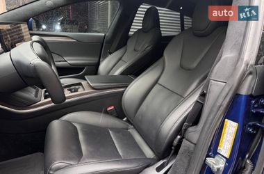 Лифтбек Tesla Model S 2022 в Запорожье