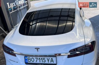 Ліфтбек Tesla Model S 2014 в Шумську