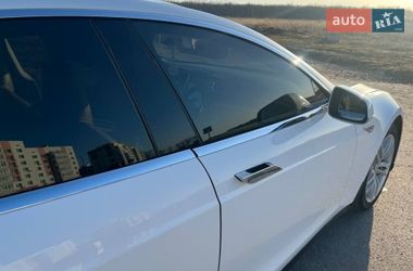 Ліфтбек Tesla Model S 2012 в Вінниці
