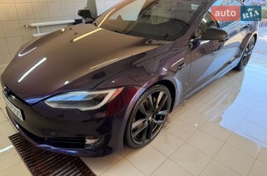 Ліфтбек Tesla Model S 2018 в Одесі