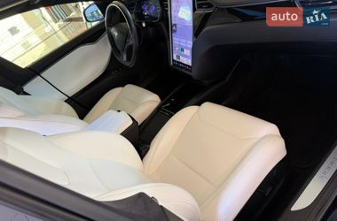 Ліфтбек Tesla Model S 2018 в Одесі
