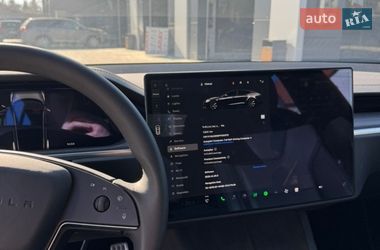 Лифтбек Tesla Model S 2023 в Киеве