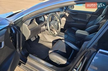 Лифтбек Tesla Model S 2018 в Кропивницком