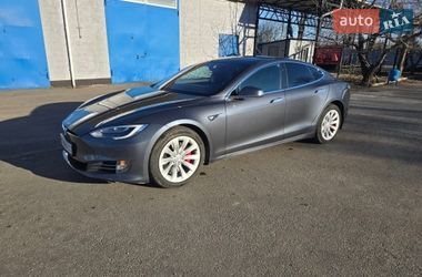 Лифтбек Tesla Model S 2018 в Кропивницком Лифтбек Tesla Model S 2018 в Кропивницком