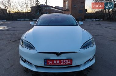 Лифтбек Tesla Model S 2016 в Белой Церкви
