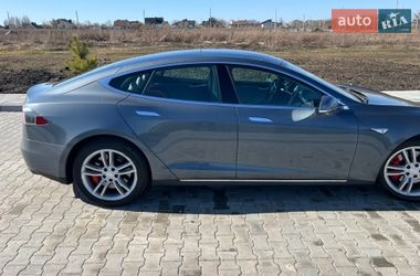 Лифтбек Tesla Model S 2013 в Ровно