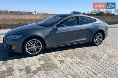 Лифтбек Tesla Model S 2013 в Ровно