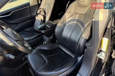 Лифтбек Tesla Model S 2013 в Львове