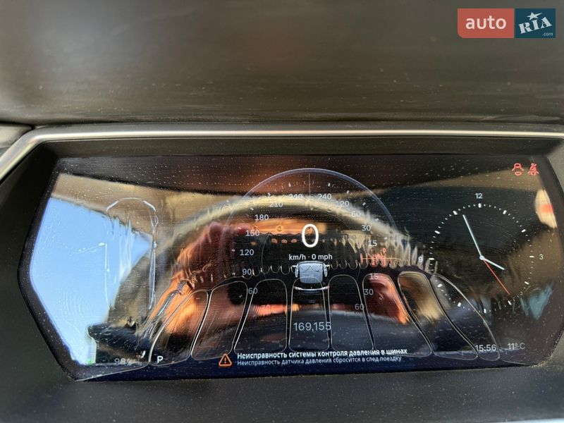 Лифтбек Tesla Model S 2013 в Львове