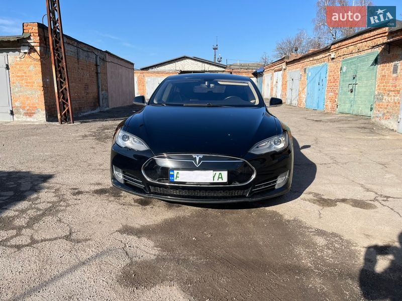 Ліфтбек Tesla Model S 2014 в Білій Церкві