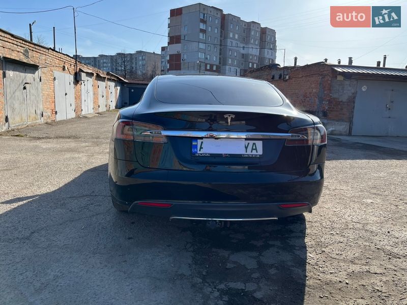 Ліфтбек Tesla Model S 2014 в Білій Церкві