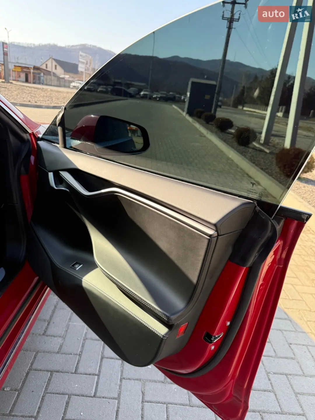 2020 Tesla Model S - мініатюра 13
