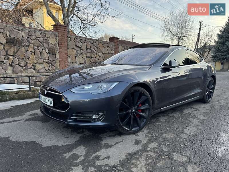 Лифтбек Tesla Model S 2014 в Софиевской Борщаговке фото 13 Лифтбек Tesla Model S 2014 в Софиевской Борщаговке