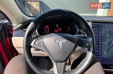 Лифтбек Tesla Model S 2019 в Львове