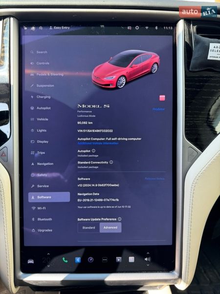 Лифтбек Tesla Model S 2019 в Львове