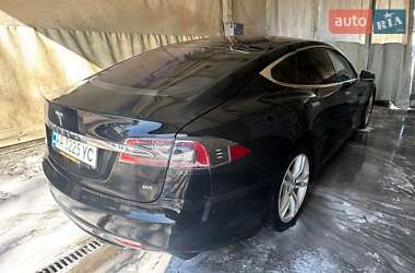 Лифтбек Tesla Model S 2014 в Киеве