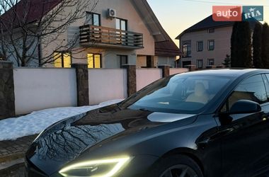 Лифтбек Tesla Model S 2022 в Тернополе