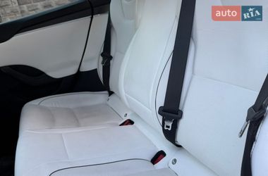 Лифтбек Tesla Model S 2022 в Тернополе