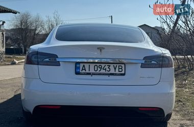 Ліфтбек Tesla Model S 2020 в Києві