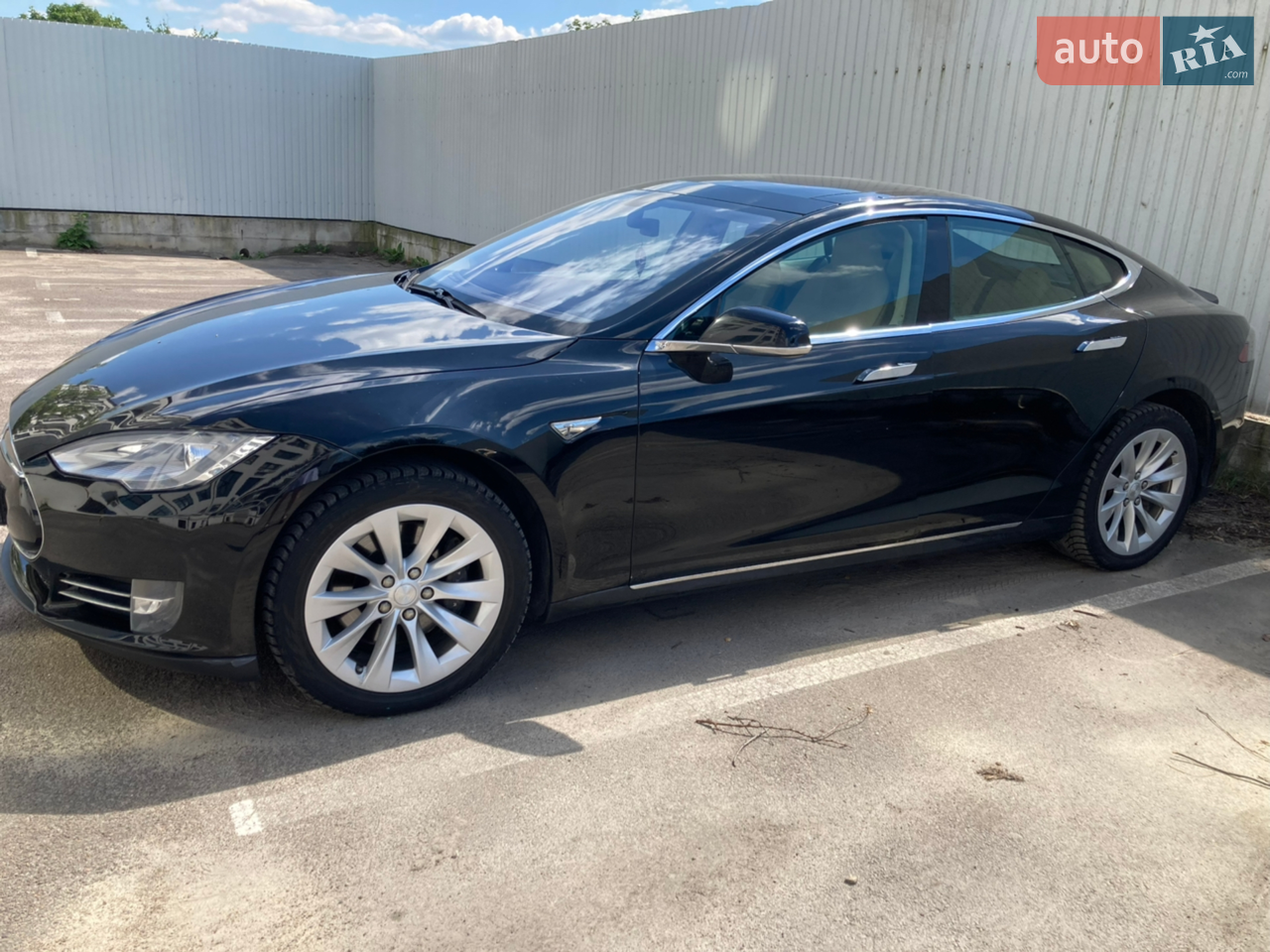 2014 Tesla Model S - мініатюра 26