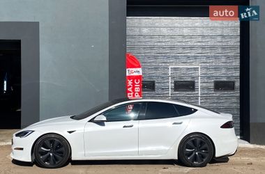 Лифтбек Tesla Model S 2022 в Киеве