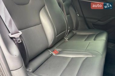 Лифтбек Tesla Model S 2022 в Киеве