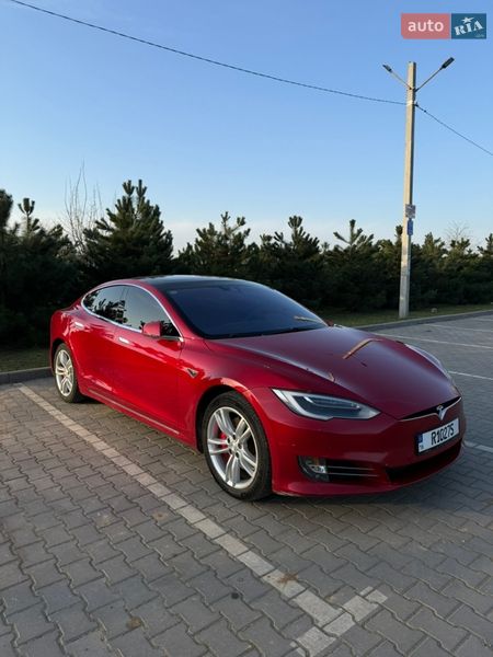Ліфтбек Tesla Model S 2016 в Одесі фото 2 Ліфтбек Tesla Model S 2016 в Одесі