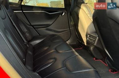 Лифтбек Tesla Model S 2016 в Одессе