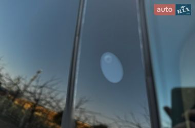 Лифтбек Tesla Model S 2016 в Виннице