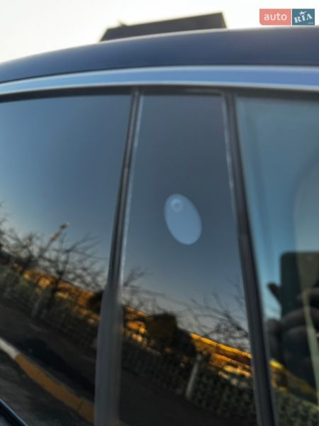 Ліфтбек Tesla Model S 2016 в Вінниці