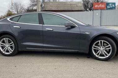 Лифтбек Tesla Model S 2015 в Харькове