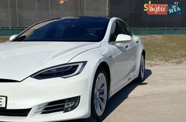 Ліфтбек Tesla Model S 2018 в Києві Ліфтбек Tesla Model S 2018 в Києві