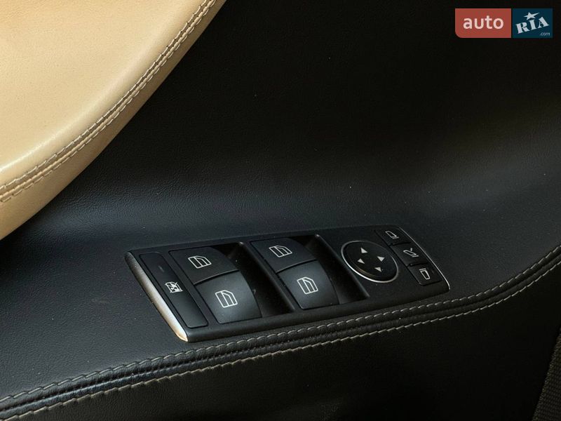 Ліфтбек Tesla Model S 2017 в Луцьку