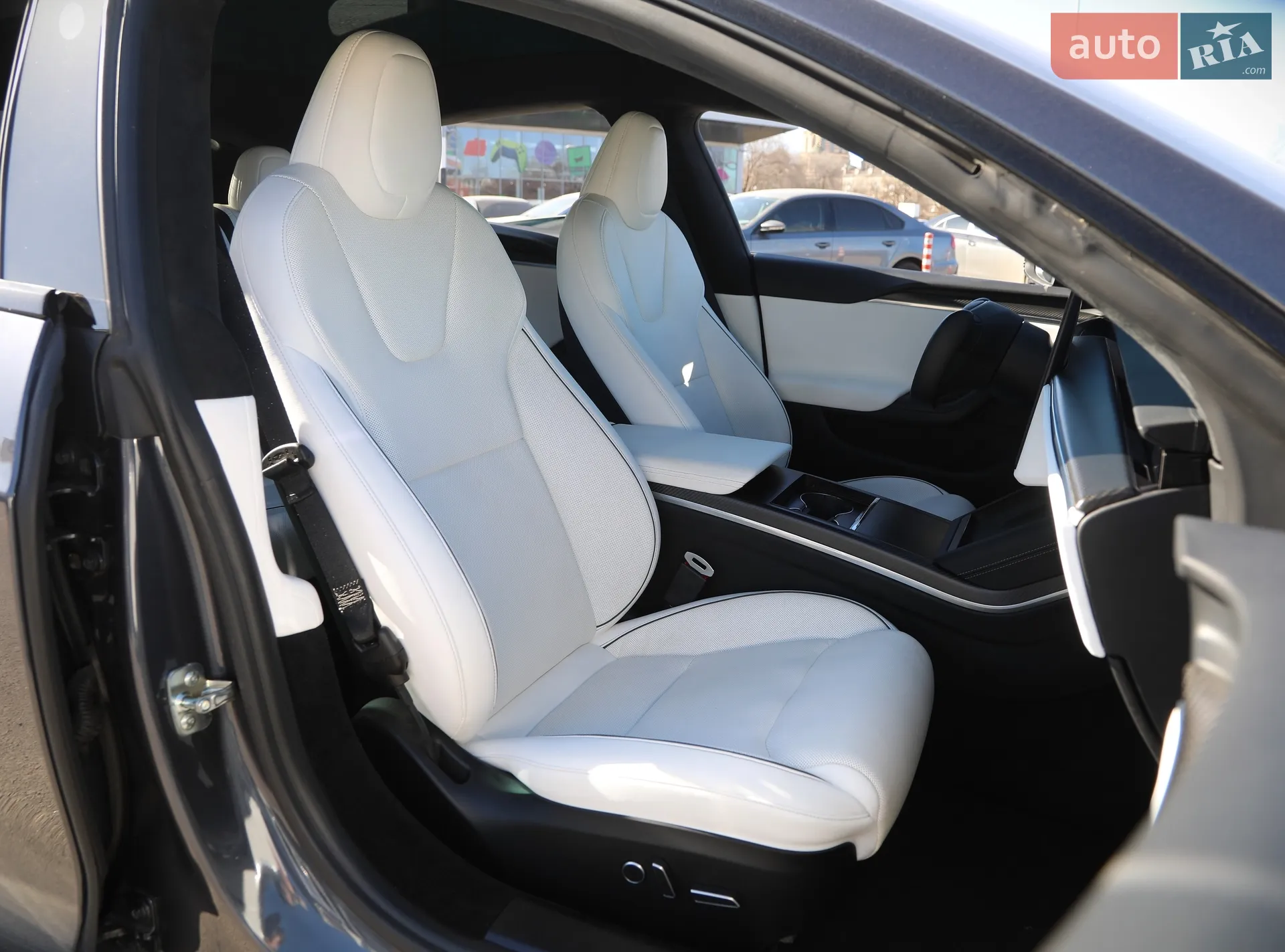 2022 Tesla Model S - мініатюра 15