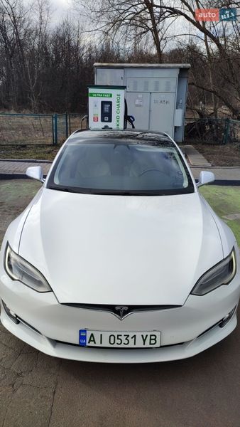 Tesla Model S 2017 Tesla Model S 2017