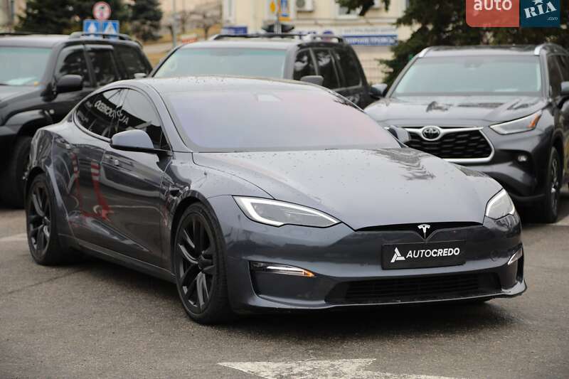 Лифтбек Tesla Model S 2022 в Харькове