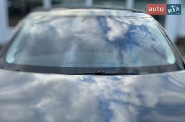 Лифтбек Tesla Model S 2017 в Киеве