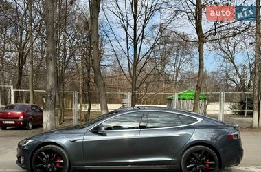 Лифтбек Tesla Model S 2018 в Черновцах фото 6 Лифтбек Tesla Model S 2018 в Черновцах