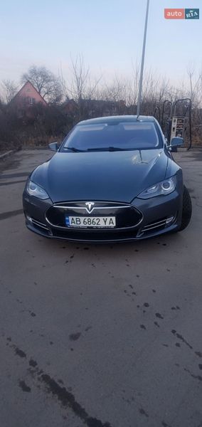 Лифтбек Tesla Model S 2014 в Виннице фото 2 Лифтбек Tesla Model S 2014 в Виннице