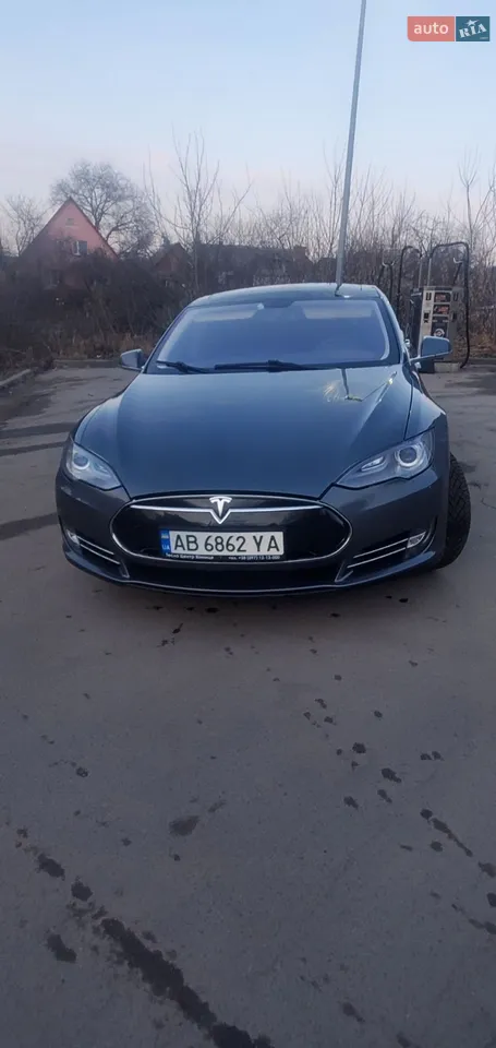 2015 Tesla Model S - мініатюра 31