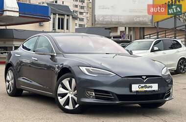 Лифтбек Tesla Model S 2020 в Одессе