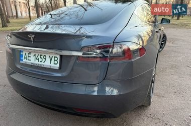 Лифтбек Tesla Model S 2020 в Кривом Роге