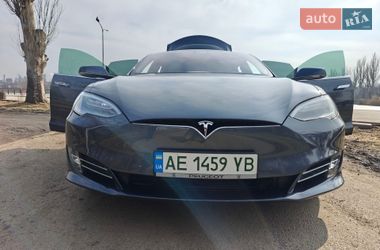 Лифтбек Tesla Model S 2020 в Кривом Роге