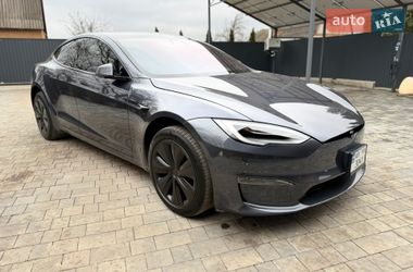 Лифтбек Tesla Model S 2021 в Виннице