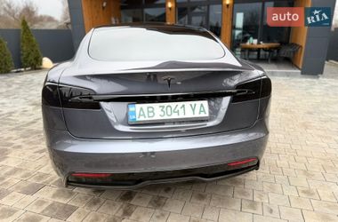 Лифтбек Tesla Model S 2021 в Виннице