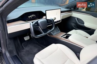 Лифтбек Tesla Model S 2021 в Виннице