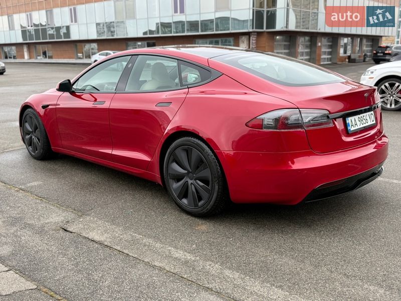 Лифтбек Tesla Model S 2022 в Петропавловской Борщаговке фото 19 Лифтбек Tesla Model S 2022 в Петропавловской Борщаговке