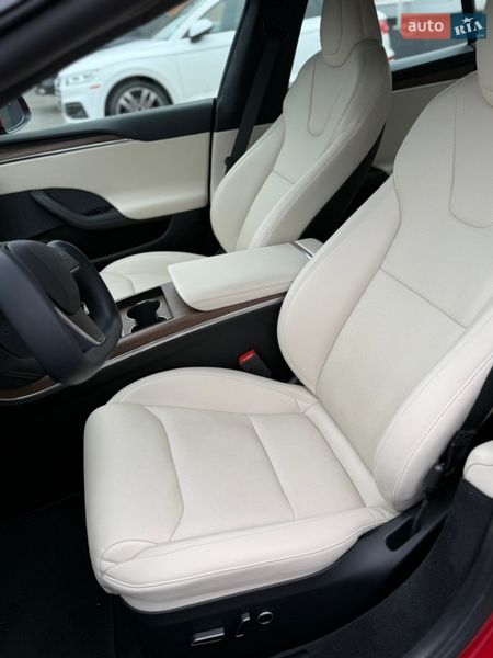 Лифтбек Tesla Model S 2022 в Петропавловской Борщаговке фото 28 Лифтбек Tesla Model S 2022 в Петропавловской Борщаговке