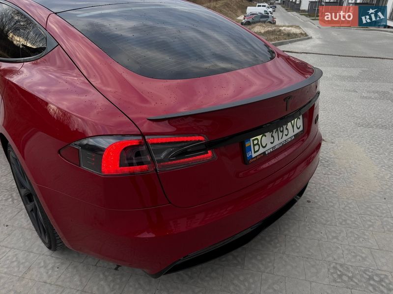 Лифтбек Tesla Model S 2021 в Львове фото 25 Лифтбек Tesla Model S 2021 в Львове