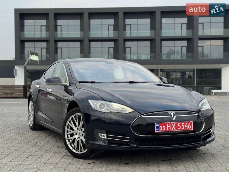2014 Tesla Model-S, VIN 5YJSA3H18EFP35712:plate — фото 1 (autoria)